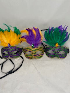 Glitter Mask with Jewel and Top Feathers