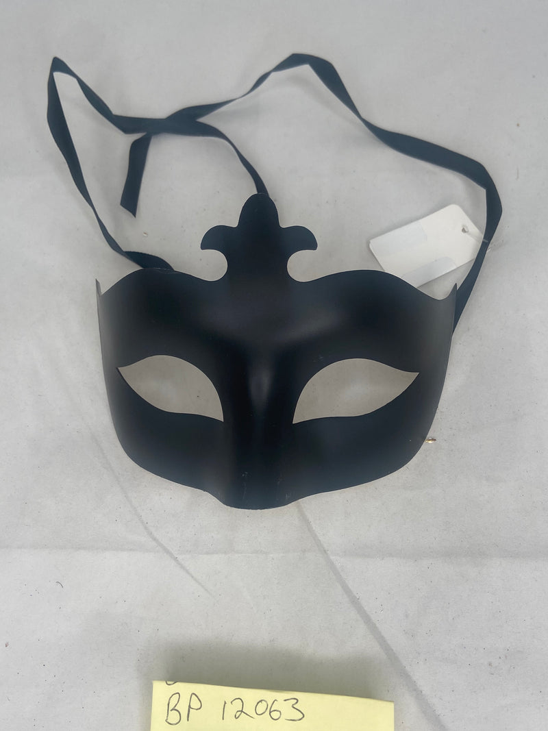 Masks plain black