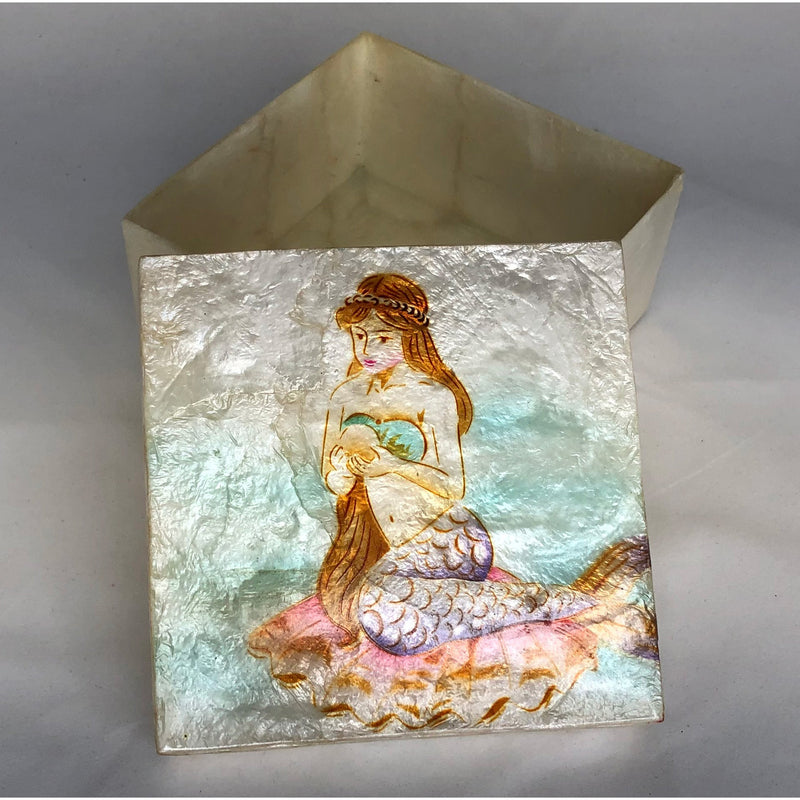 Mermaid Box (Oyster Shell).