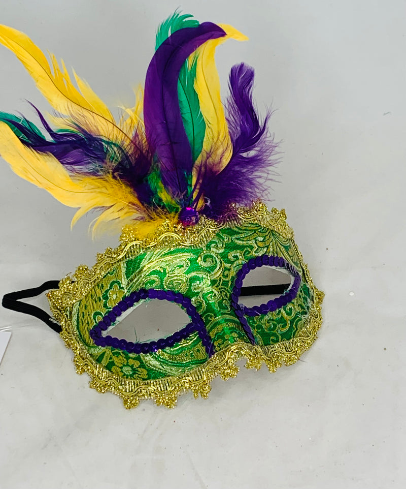 Mask Green with feathers